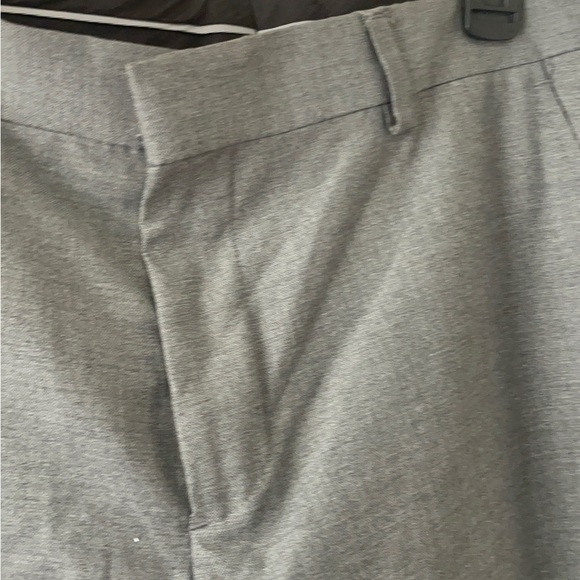 Men's Elegant Gray Dress Pants - Picture 5 of 11